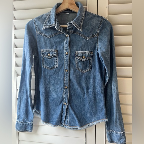 ASO Gilmore Girls - Rory Gilmore Denim Button-up Shirt - Picture 5 of 10